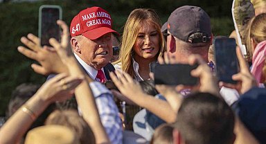 Trump, "Büyük, Güzel Yasa Tasarısı" olarak adlandırdığı yasayı imzaladı