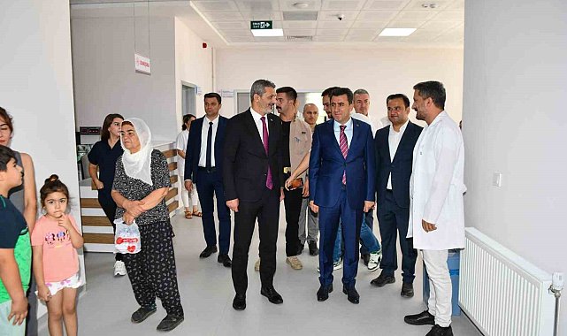 Tunceli'de yeni aile sağlığı merkezi ile acil sağlık hizmetleri istasyonu açıldı