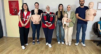 Türk Kızılay'dan ilk yardım eğitimleriyle hem bilinçlendirme hem destek