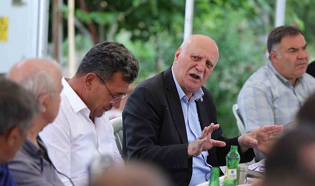 TZOB Genel Başkanı Bayraktar, büyükbaş hayvan besicileriyle bir araya geldi