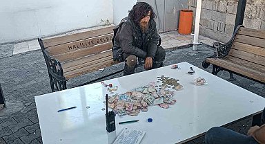 Üzerinden 20 bin lira çıkan dilenci sınır dışı edildi