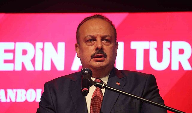 Vali Canbolat: "15 Temmuz'da milletimiz bir demokrasi zaferine daha imza attı"
