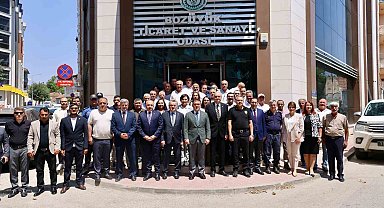 Vali Sözer, muhtarların sorunlarını dinledi