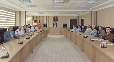 Vali Yardımcısı Zor, köy muhtarlarıyla bir araya geldi