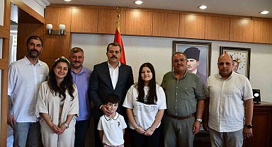 Vezirköprü'nün gururu: Asya Deniz Karakuş, LGS'de Türkiye birincisi oldu