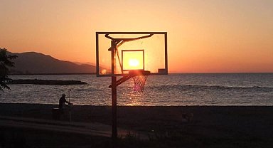 Yakakent'te gün batımı: Karadeniz'in kartpostallık manzarası