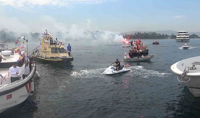 Yalova'da Denizcilik ve Kabotaj Bayramı kutlandı