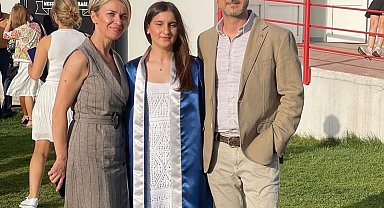 Yangında eşini ve kızını kaybeden acılı baba gözyaşlarıyla kansere yakalandığını açıkladı