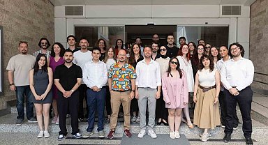 Yangında öncü araç, yaralıya uçan İHA