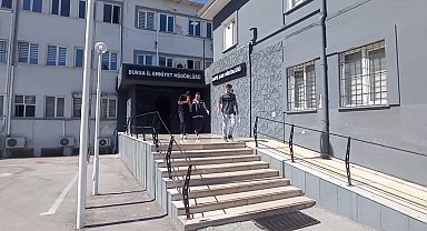 Yaşlı kadın oğlu sandığı dolandırıcıya 672 bin lira kaptırdı