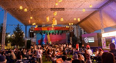 Yaz akşamlarına yeni soluk... JJ Arena Garden açıldı