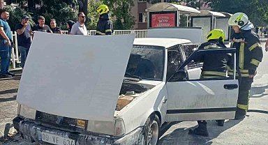 Yeni aldığı otomobil 1 saat içinde küle döndü