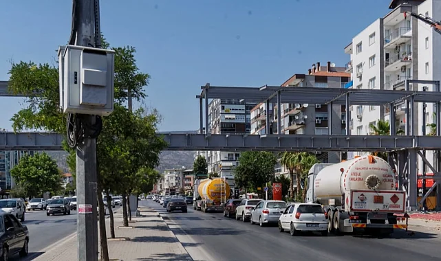 Yeni Girne Caddesi yayalar için daha güvenli oluyor