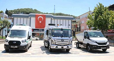 Yenipazar Belediyesi araçlarına kavuştu
