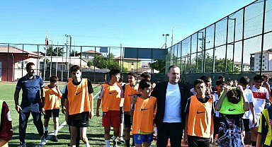 Yeşilyurt Spor'un Gençler Akademi Seçmeleri yoğun katılımla gerçekleştirildi