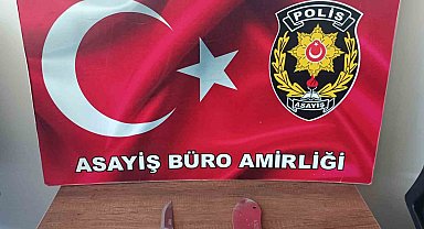 Yol verme kavgasında kamyon şoförüne satırla saldıran 2 şahıs tutuklandı