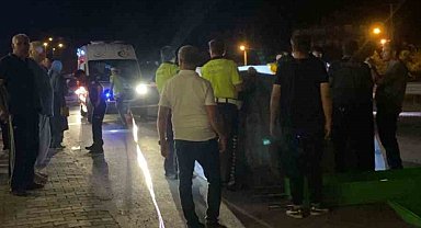 Yolun karşısına geçmeye çalışırken otomobilin çarptığı kadın öldü