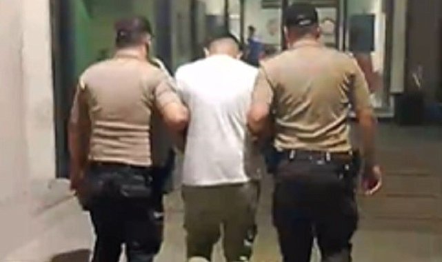 12 yıl hapis cezasıyla geziyordu, polise takıldı