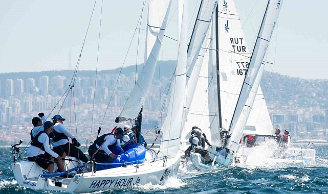 13. TAYK-Eker Olympos Regatta'da J70 fırtınası yaşandı