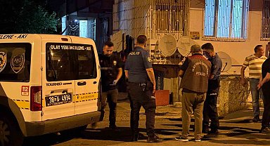 2 yıl önce boşandığı eski karısını bıçakla ağır yaraladı
