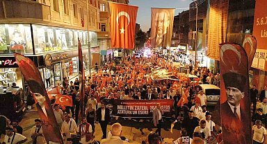 30 Ağustos Zafer Bayramı Küçükçekmece'de coşkuyla kutlandı