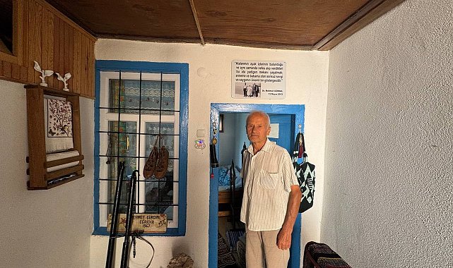 300 yıllık tarihi evini restore edip müzeye çevirerek ziyaretçilere ücretsiz açtı