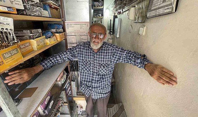 4 metrekarelik dükkana 28 yıl sığdıran usta: "Burası bana saray gibi"