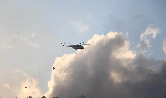 4'üncü saatine giren Bolu'daki yangın havadan görüntülendi