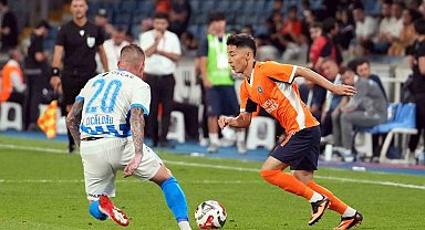 Abbosbek Fayzullaev, Başakşehir formasıyla ilk maçına çıktı