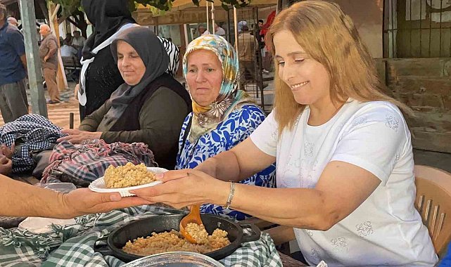Abdipaşa Geleneksel Keşkek Festivali'nde lezzetler yarıştı