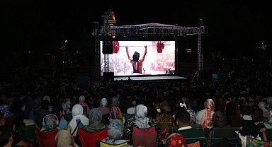 Açık havada sinema keyfi