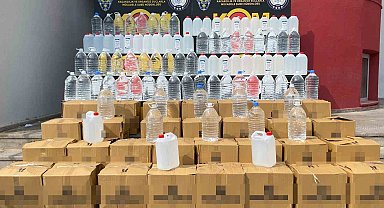 Adana'da 2 ton kaçak etil alkol ele geçirildi