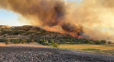 Adıyaman'da bahçe yangınına havadan ve karadan müdahale