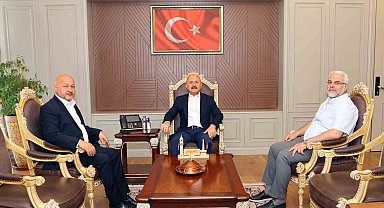 Adıyaman'da kalıcı konutlar ve kamu yatırımları ile ilgili toplantı