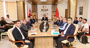 Ahlat'ta '1071 Ahlat-Malazgirt Etkinlikleri' toplantısı