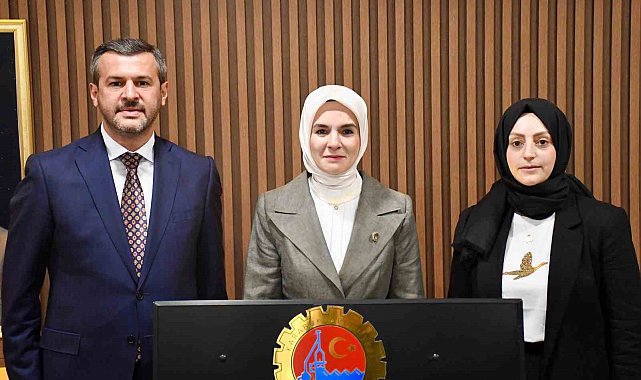 Aile ve Sosyal Hizmetler Bakanı Göktaş Karabük Belediyesini ziyaret etti