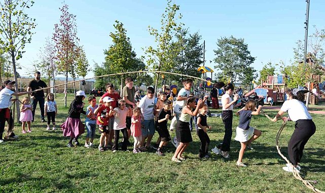 Aileler piknik yaptı, çocuklar eğlendi