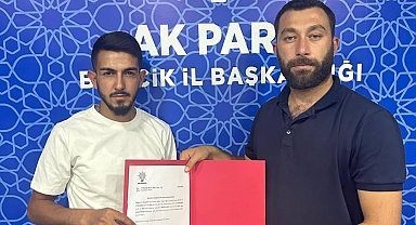 AK Parti Pazaryeri'nde bayrak değişimi