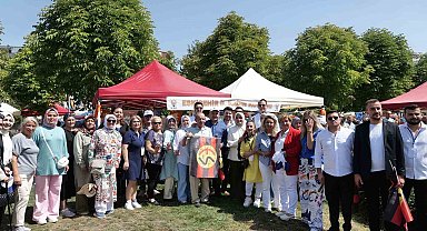 AK Parti'nin 24'üncü kuruluş yıl dönümü sebebiyle pinnik düzenlendi