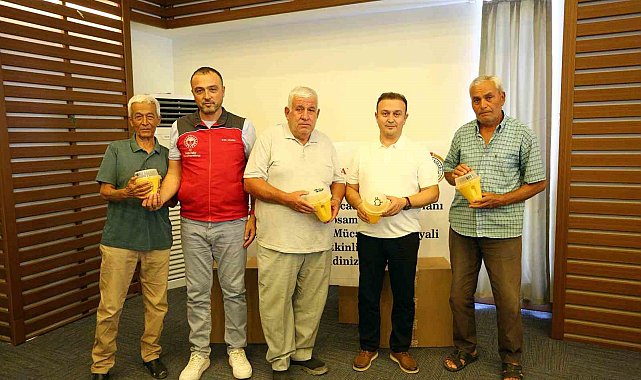 Akdeniz Meyve Sineği ile mücadele için tuzak dağıtım