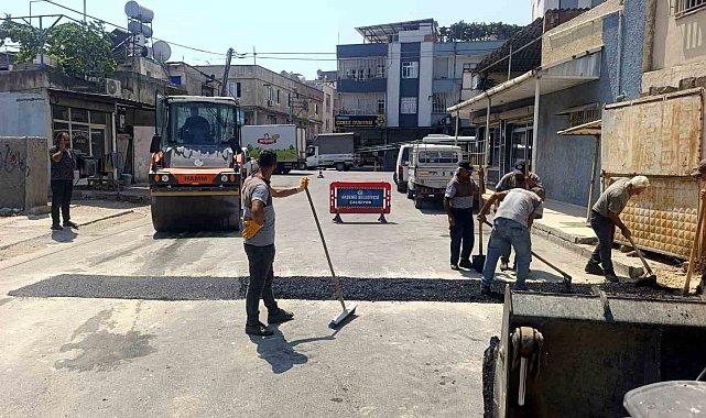 Akdeniz'in sokaklarında yenileme ve düzenleme çalışmaları sürüyor
