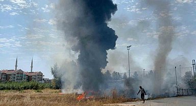 Alanya'da kaynak makinesinden sıçrayan kıvılcım yangına neden oldu
