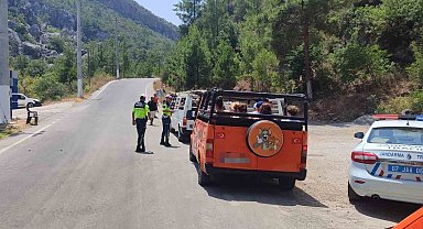 Alanya'da safari araçlarına yönelik denetimlerde 19 araca ceza kesildi