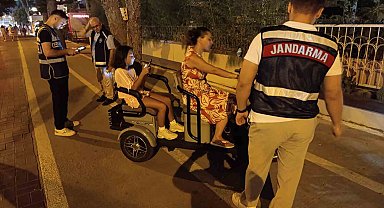 Alanya'da yaya yollarına araçla giren 20 sürücüye 43 bin TL ceza