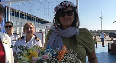 Amasra 100 bininci kuruvaziyer gemi yolcusunu ağırladı
