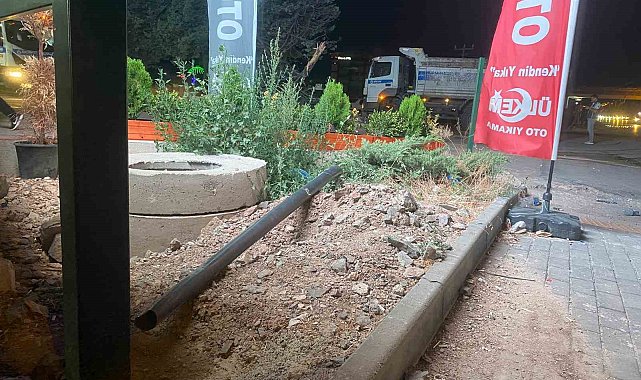 Ankara'da kontrolden çıkan otomobil oto yıkamacıya uçtu: 3 yaralı