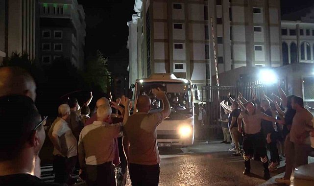 Antalya Büyükşehir Belediyesi'ne yönelik rüşvet ve yolsuzluk soruşturmasında 8 tutuklama
