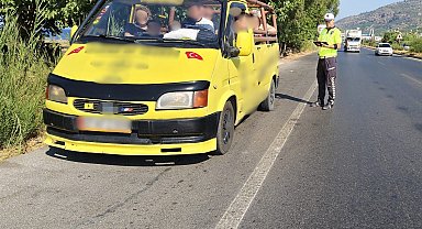 Antalya'da 1 haftada 14 bin 898 araç ve sürücüsüne idari para cezası