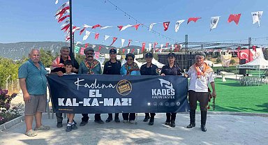 Antalya'da 'KADES' ve 'Kadına El Kalkamaz' etkinliğiyle bin vatandaşa bilgilendirme yapıldı
