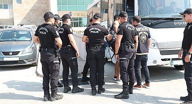 Antalya'da aranan 125 şahıs eş zamanlı operasyonla yakalandı